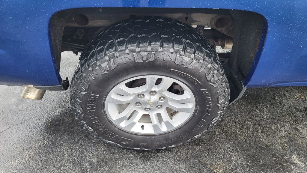 Used 2019 Chevrolet Silverado 1500 LT w/ All Star Edition image 13