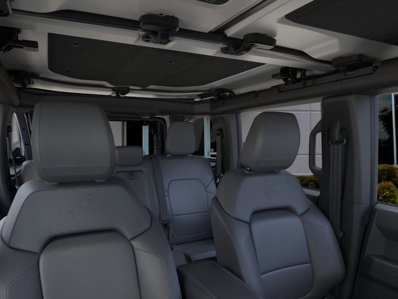 New 2025 Ford Bronco Badlands image 13