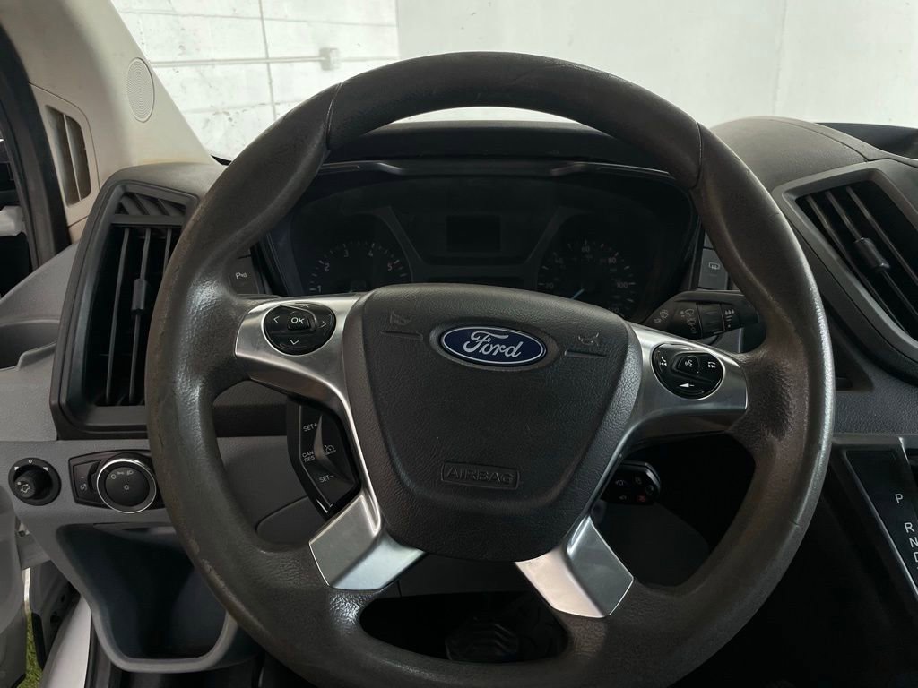 Used 2018 Ford Transit 350 XL image 23