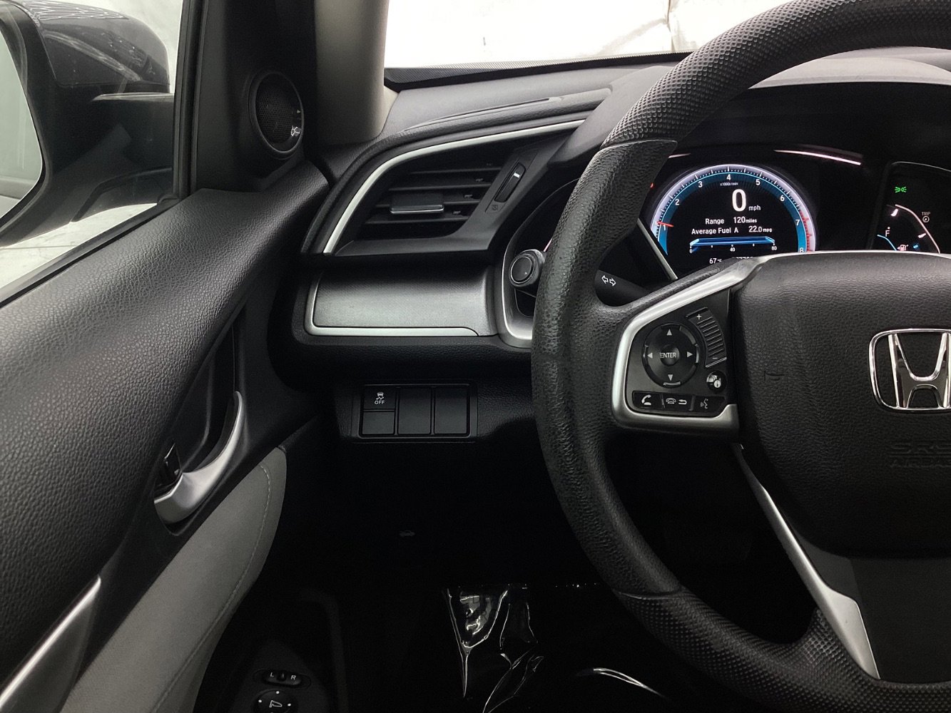 Used 2018 Honda Civic EX image 31