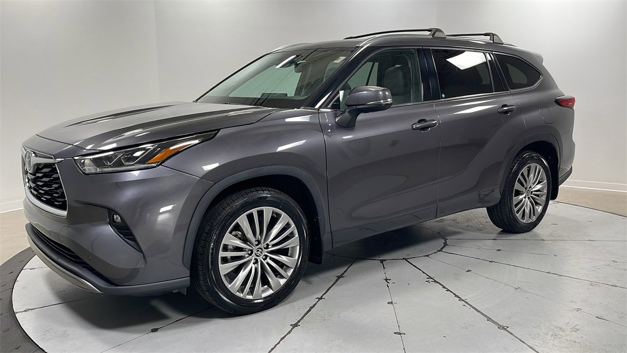 Certified 2022 Toyota Highlander Platinum
