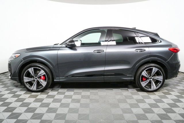 New 2025 Audi SQ5 Premium Plus image 32