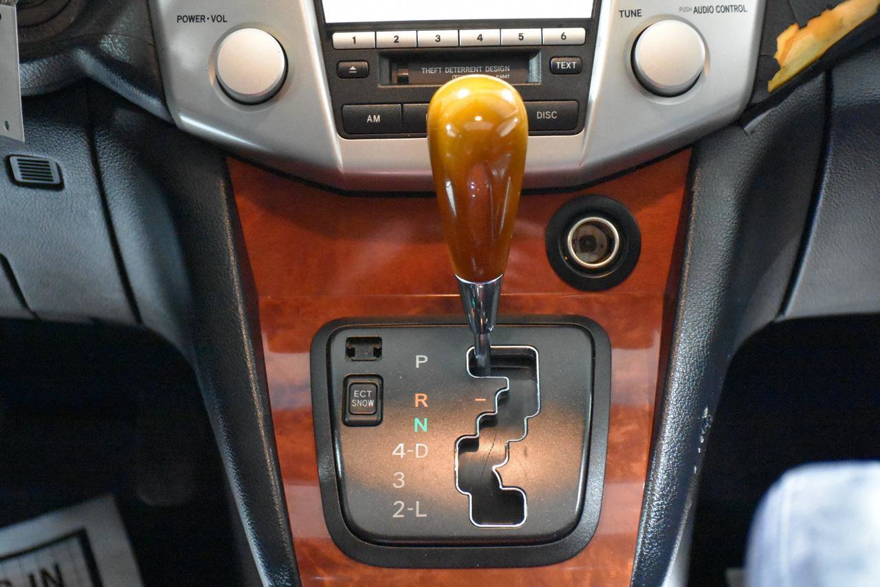 Used 2006 Lexus RX 330 image 17