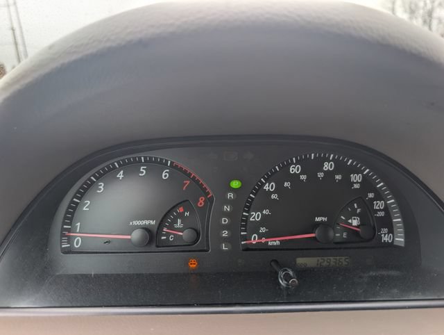 Used 2002 Toyota Camry FWD image 11