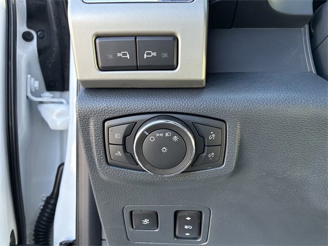 Certified 2022 Ford F350 Lariat w/ Lariat Ultimate Package image 23