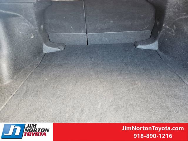 Used 2024 Toyota Corolla LE image 32