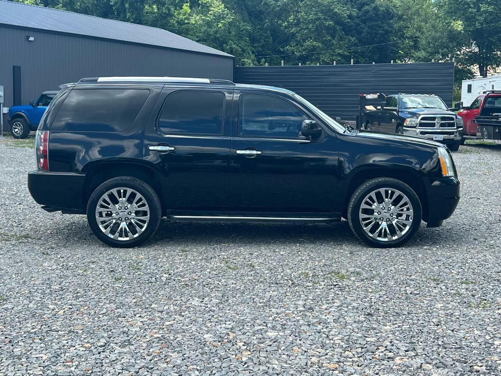 Used 2008 GMC Yukon Denali AWD/4WD image 6