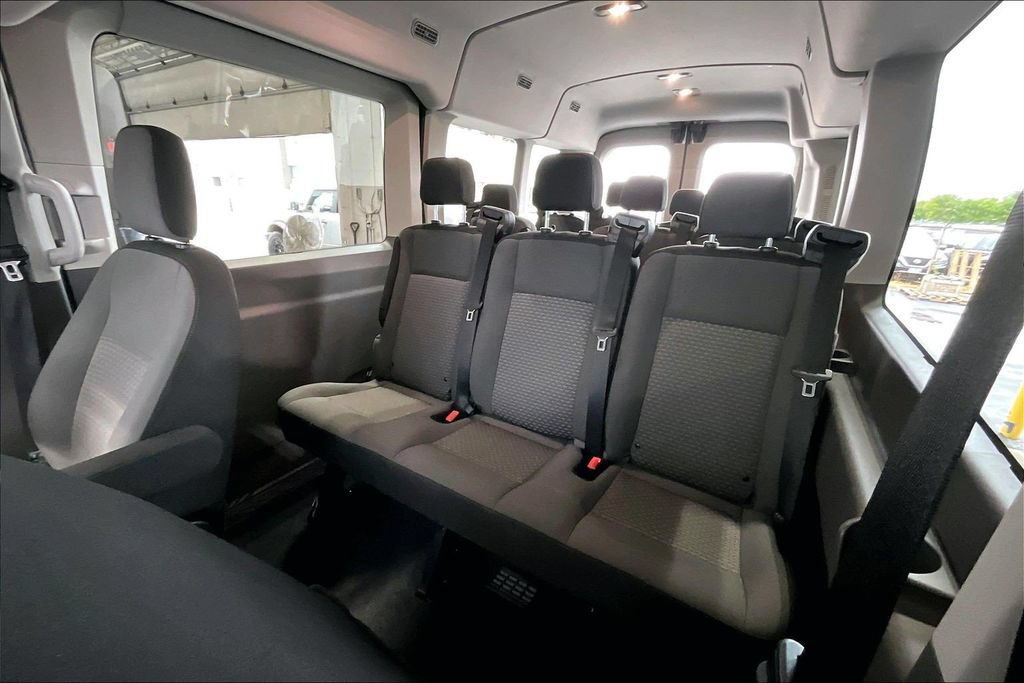 Used 2025 Ford Transit 350 XLT RWD image 24