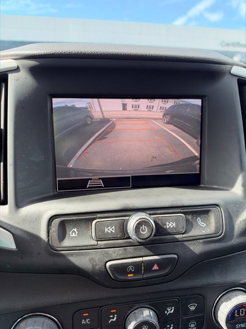 Used 2023 GMC Terrain SLE w/ Driver Convenience Package FWD image 23