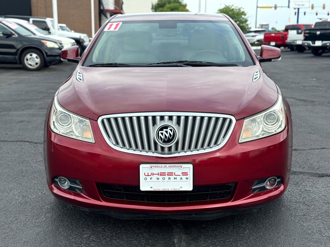 Used 2011 Buick LaCrosse CXL w/ Driver Confidence Package image 2