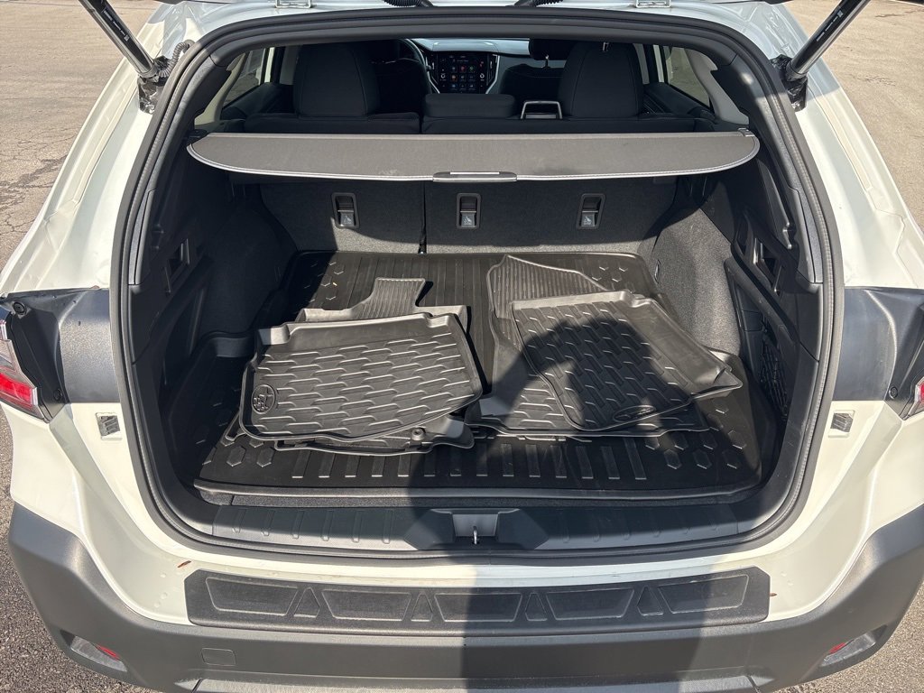 Certified 2025 Subaru Outback Premium w/ Popular Package #1A image 25