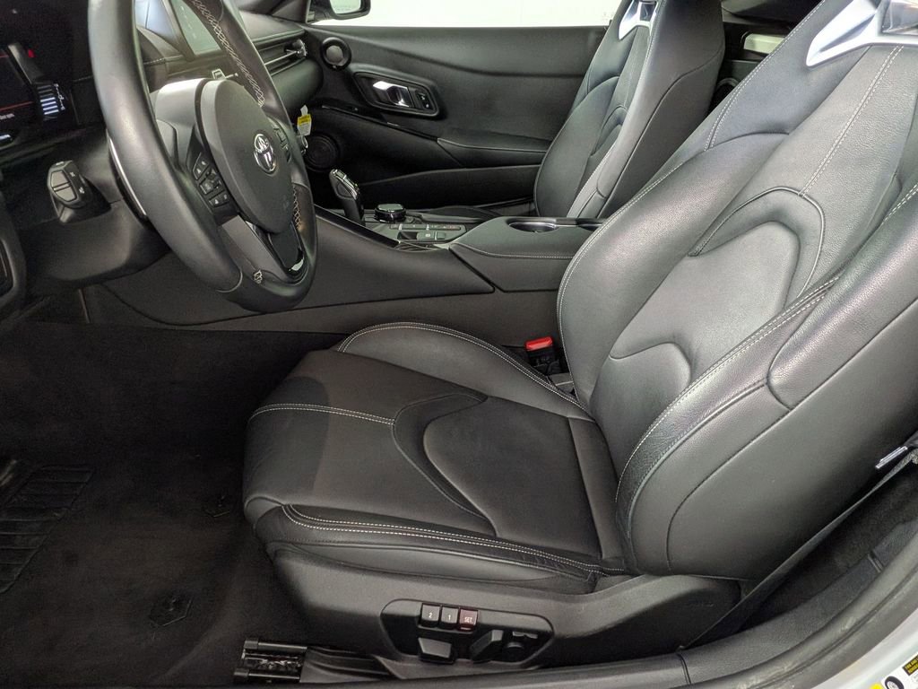 Used 2022 Toyota Supra Premium w/ Driver Assist Package RWD image 22
