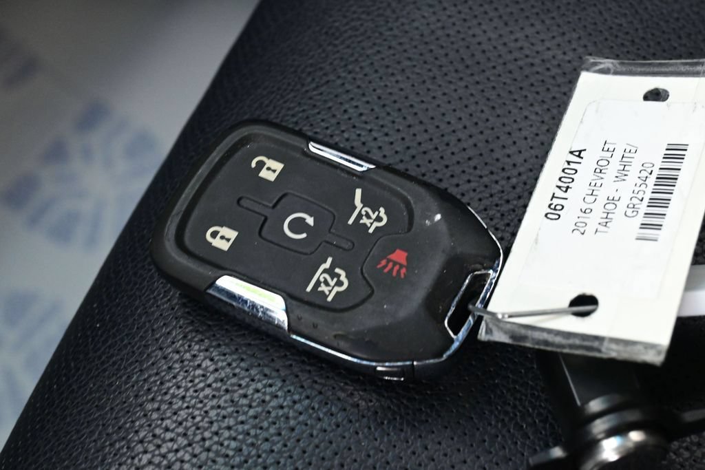 Used 2016 Chevrolet Tahoe LTZ AWD/4WD image 34