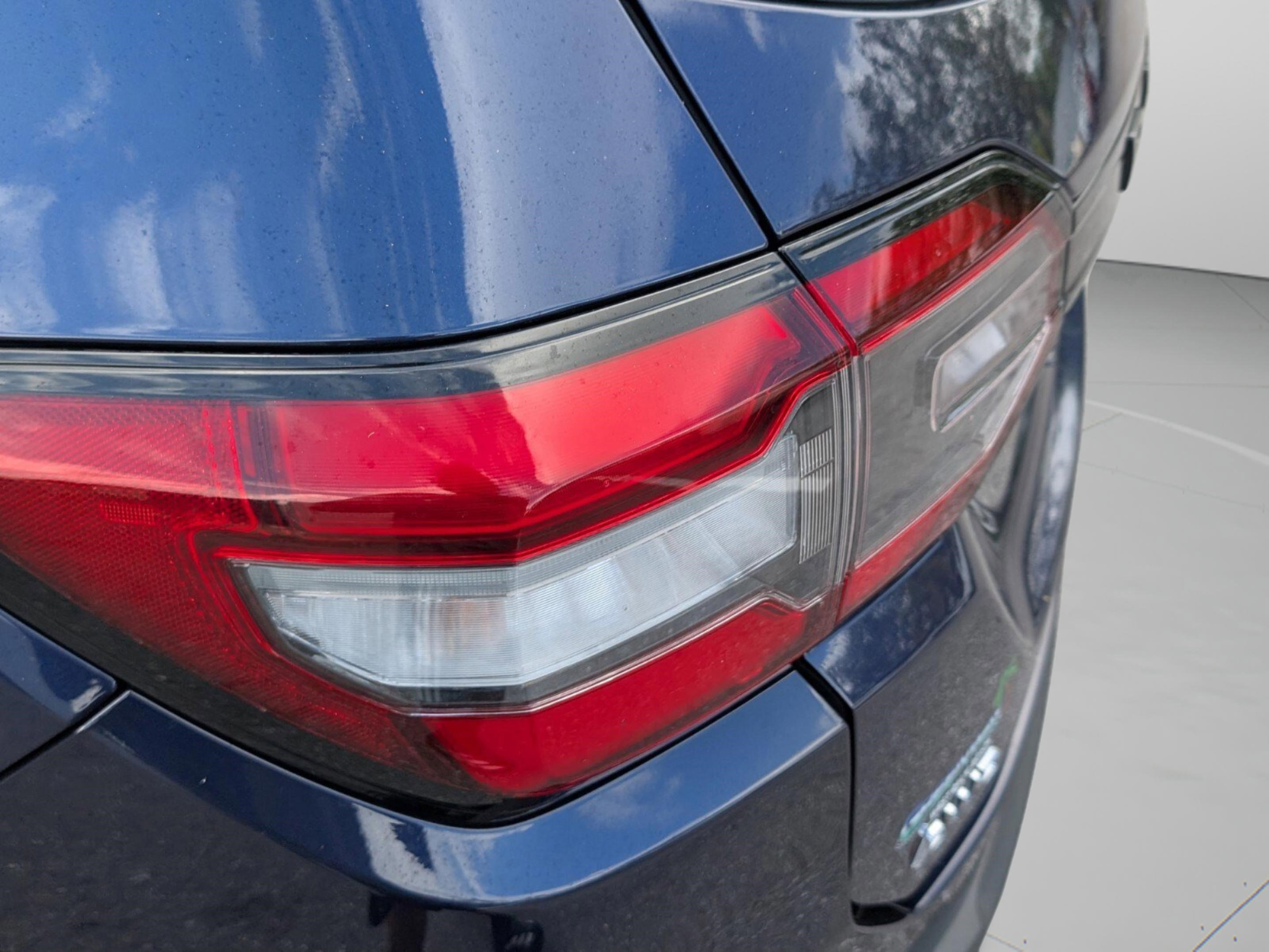 Used 2023 Honda Pilot Touring image 19