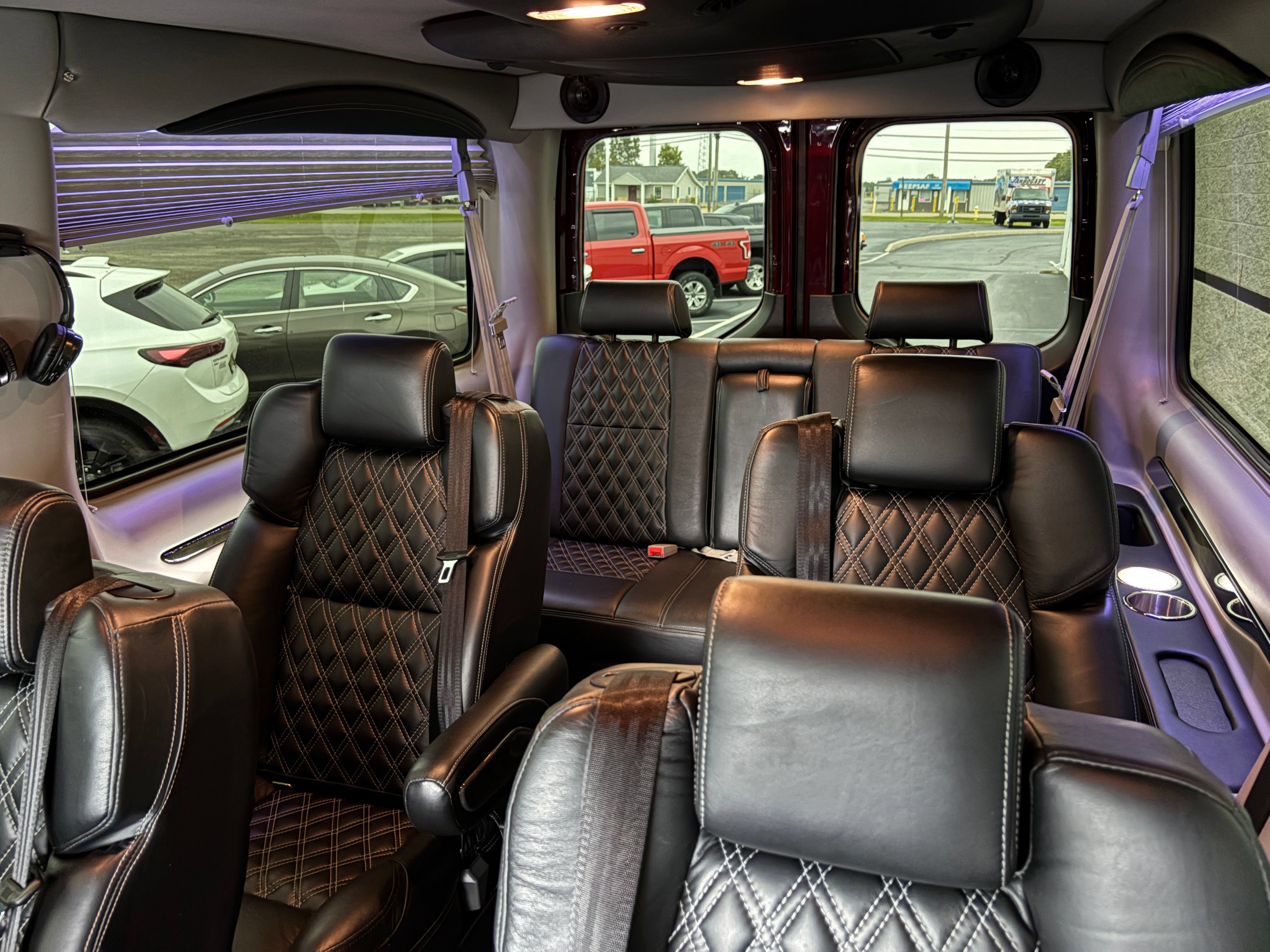 Used 2024 Mercedes-Benz Sprinter 2500 image 46
