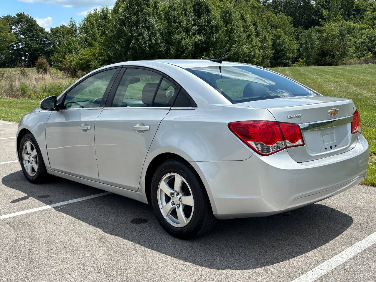 Used 2013 Chevrolet Cruze LT FWD image 5