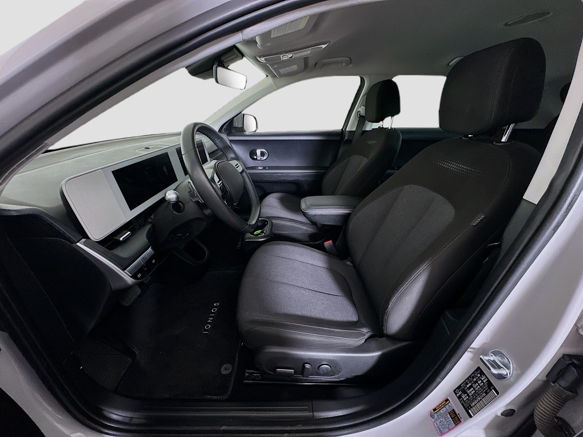 Used 2023 Hyundai Ioniq 5 SE AWD/4WD image 13