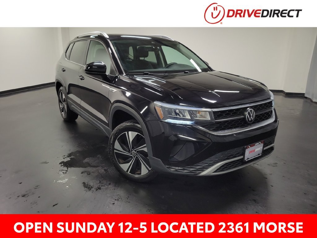 Used 2023 Volkswagen Taos SE w/ Panoramic Sunroof Package AWD/4WD image 1