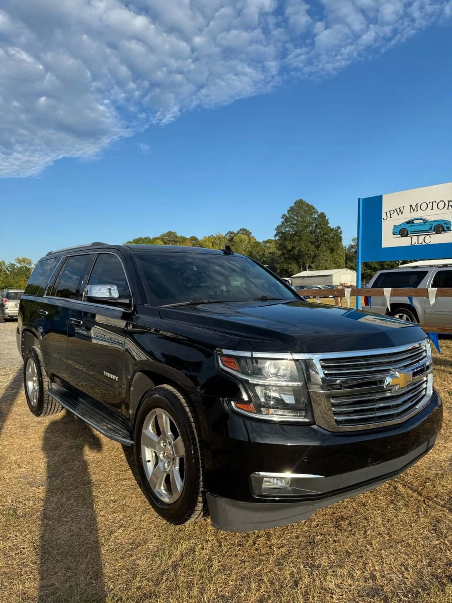Used 2018 Chevrolet Tahoe Premier image 2