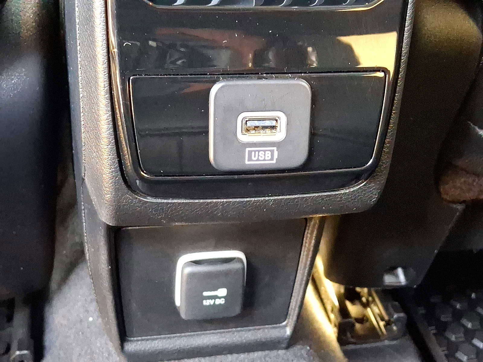 Used 2024 Jeep Compass Trailhawk image 12