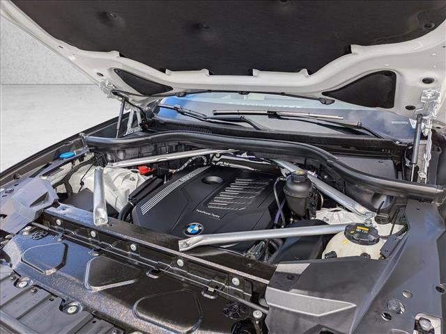 Certified 2022 BMW X6 xDrive40i w/ M Sport Package AWD/4WD image 25