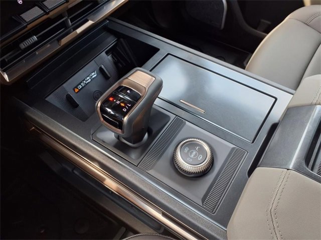 New 2025 GMC Hummer EV 3X w/ LPO, Dark Essentials Package image 19