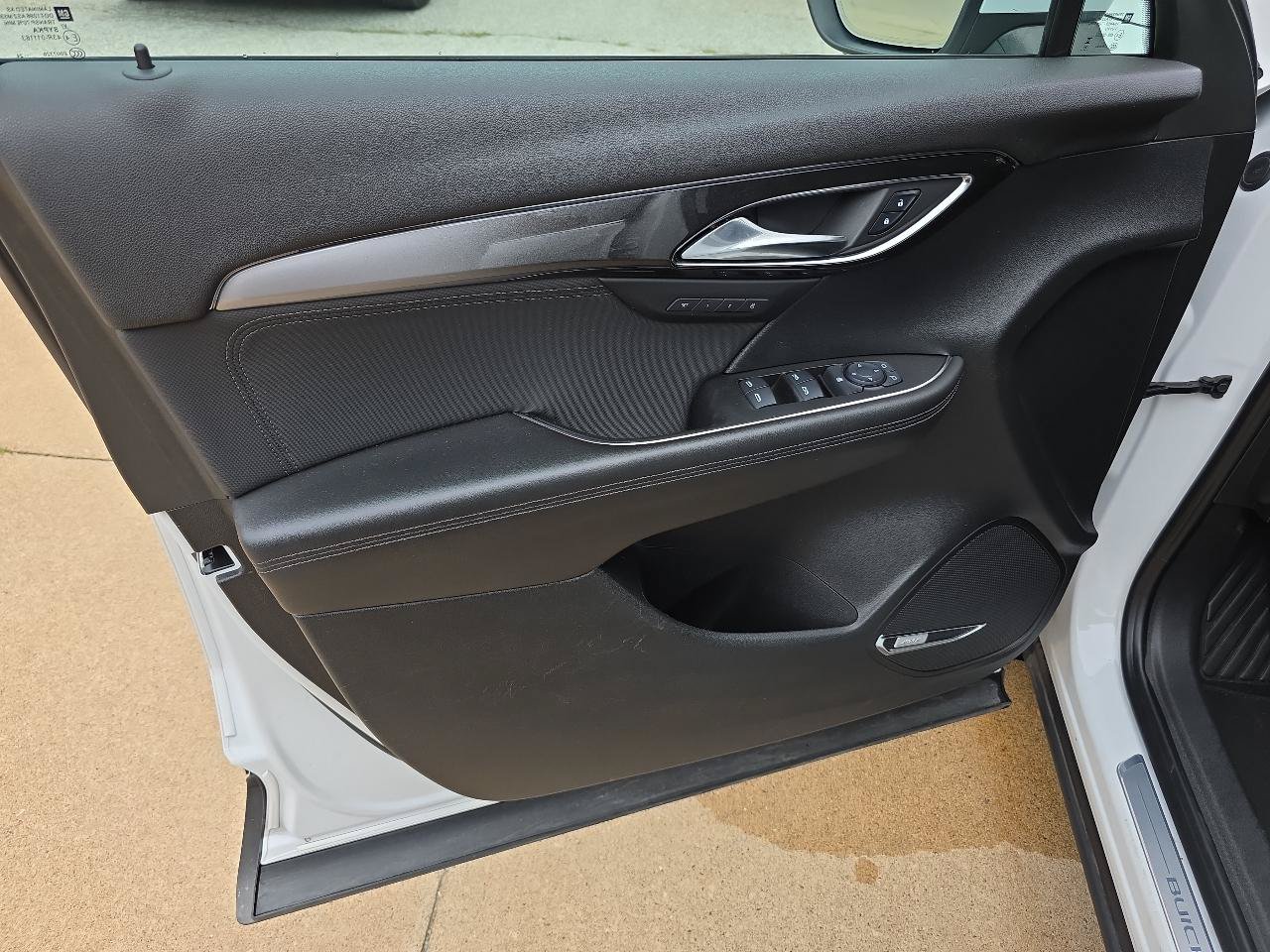 Used 2024 Buick Envision Preferred AWD/4WD image 19