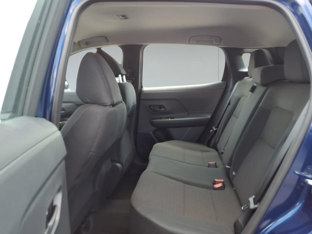 New 2026 Nissan Kicks S FWD image 9