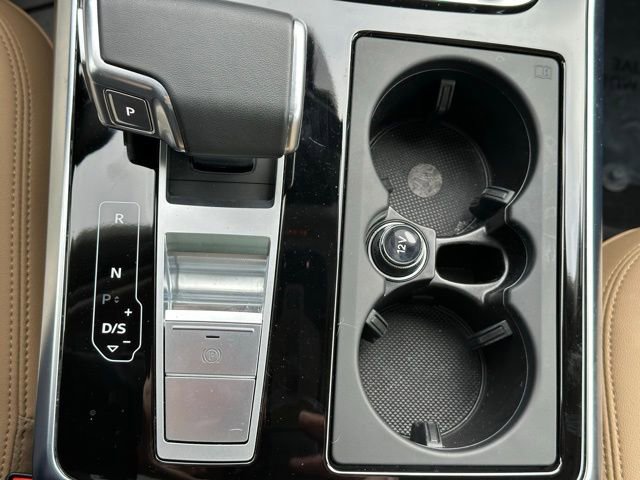 Used 2023 Audi Q7 3.0T Prestige image 27