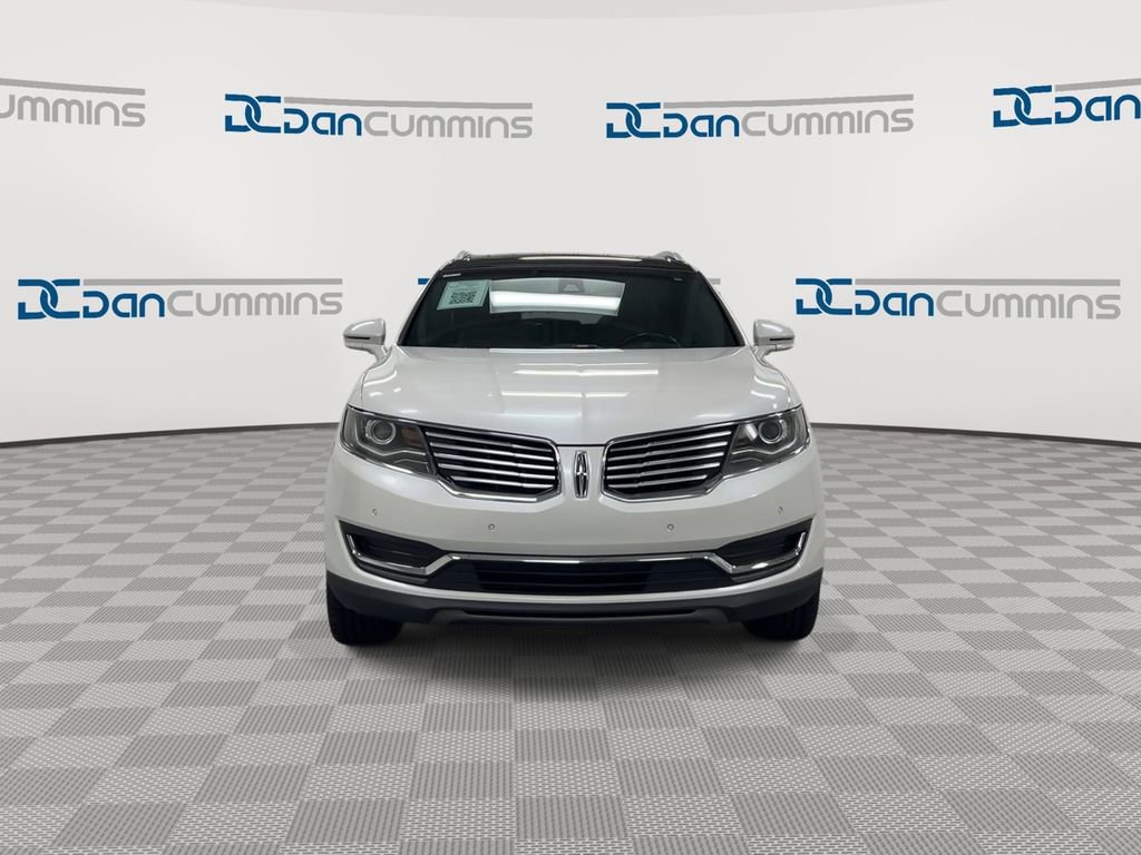 Used 2016 Lincoln MKX Reserve w/ Technology Package image 3