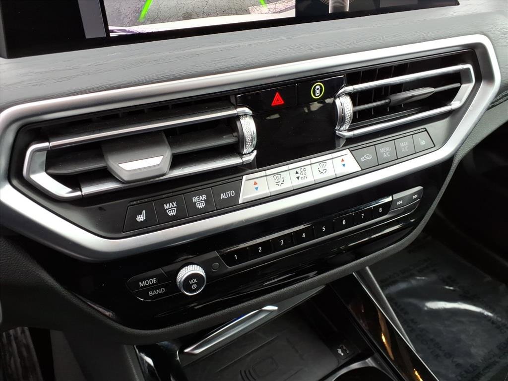 Used 2024 BMW X3 xDrive30i w/ Convenience Package image 12