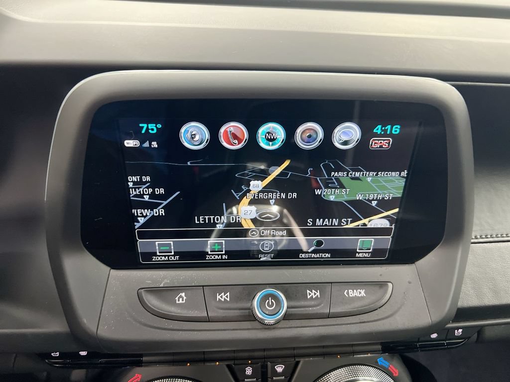 Used 2018 Chevrolet Camaro SS RWD image 15