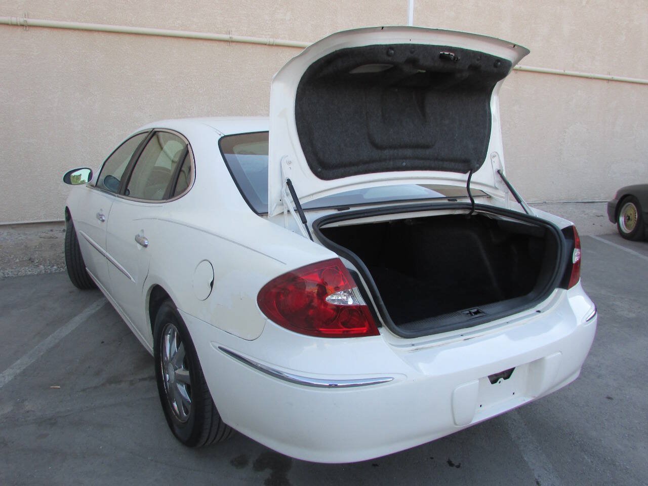 Used 2006 Buick LaCrosse CXL w/ Driver Confidence Package FWD image 27