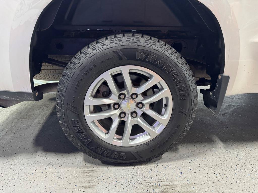 Used 2020 Chevrolet Silverado 1500 W/T w/ WT Value Package AWD/4WD image 28