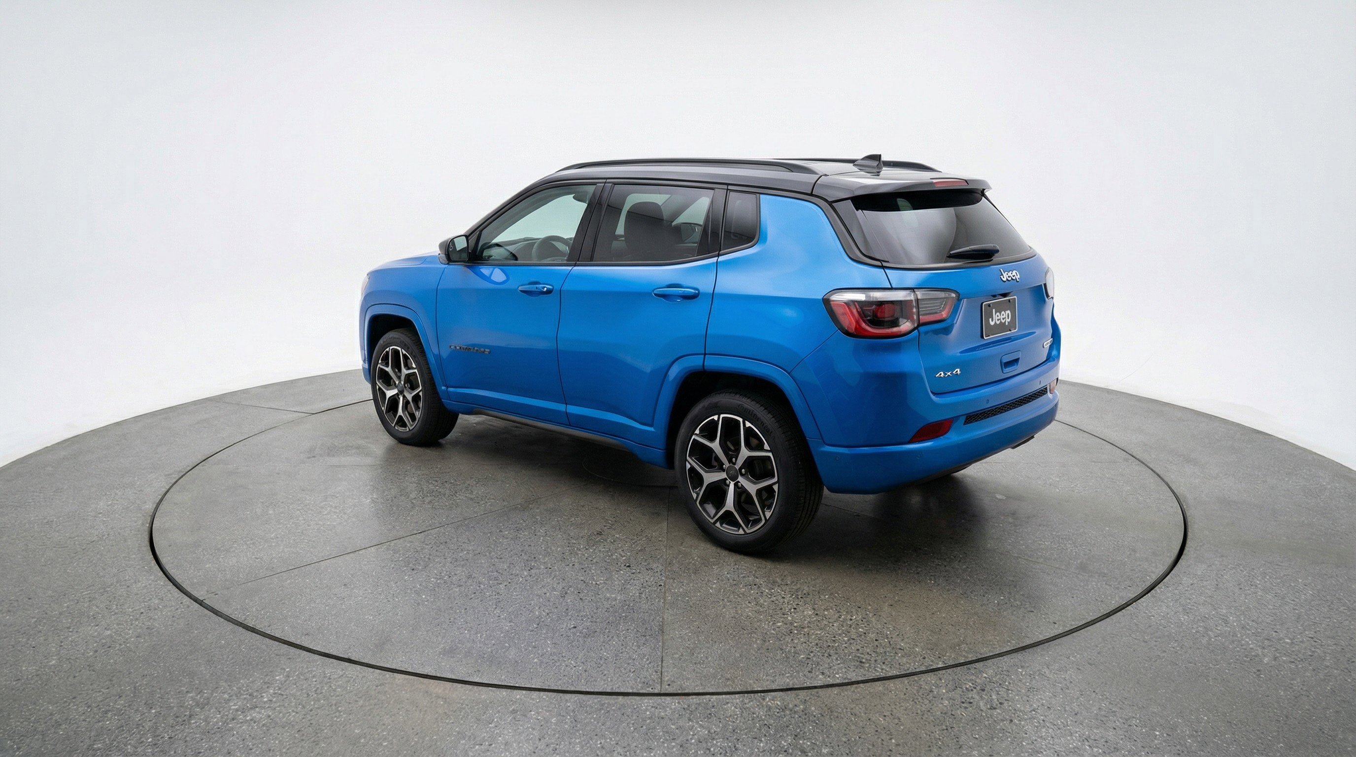 Used 2025 Jeep Compass Limited AWD/4WD image 6