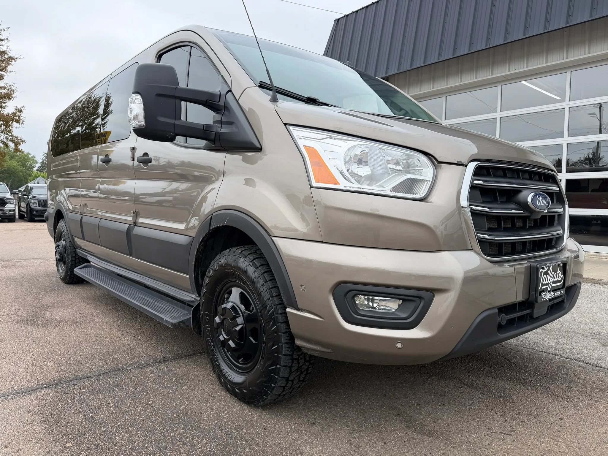 Used 2020 Ford Transit 350 XLT AWD/4WD image 2
