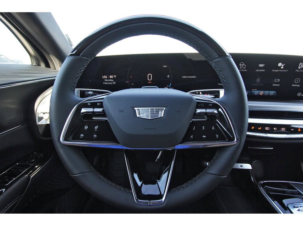 New 2026 Cadillac Lyriq Luxury image 13