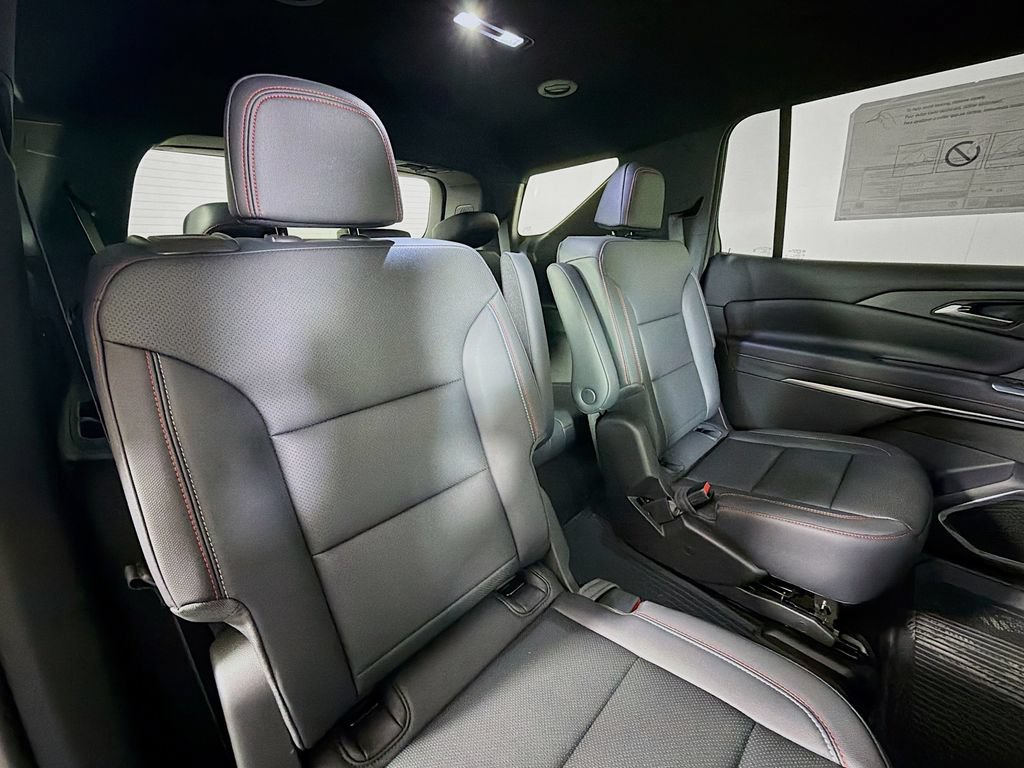 New 2026 Chevrolet Traverse Z71 w/ Enhanced Driving Package AWD/4WD image 23