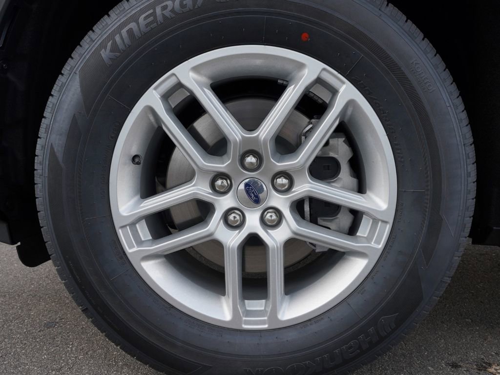 New 2026 Ford Explorer Active image 28