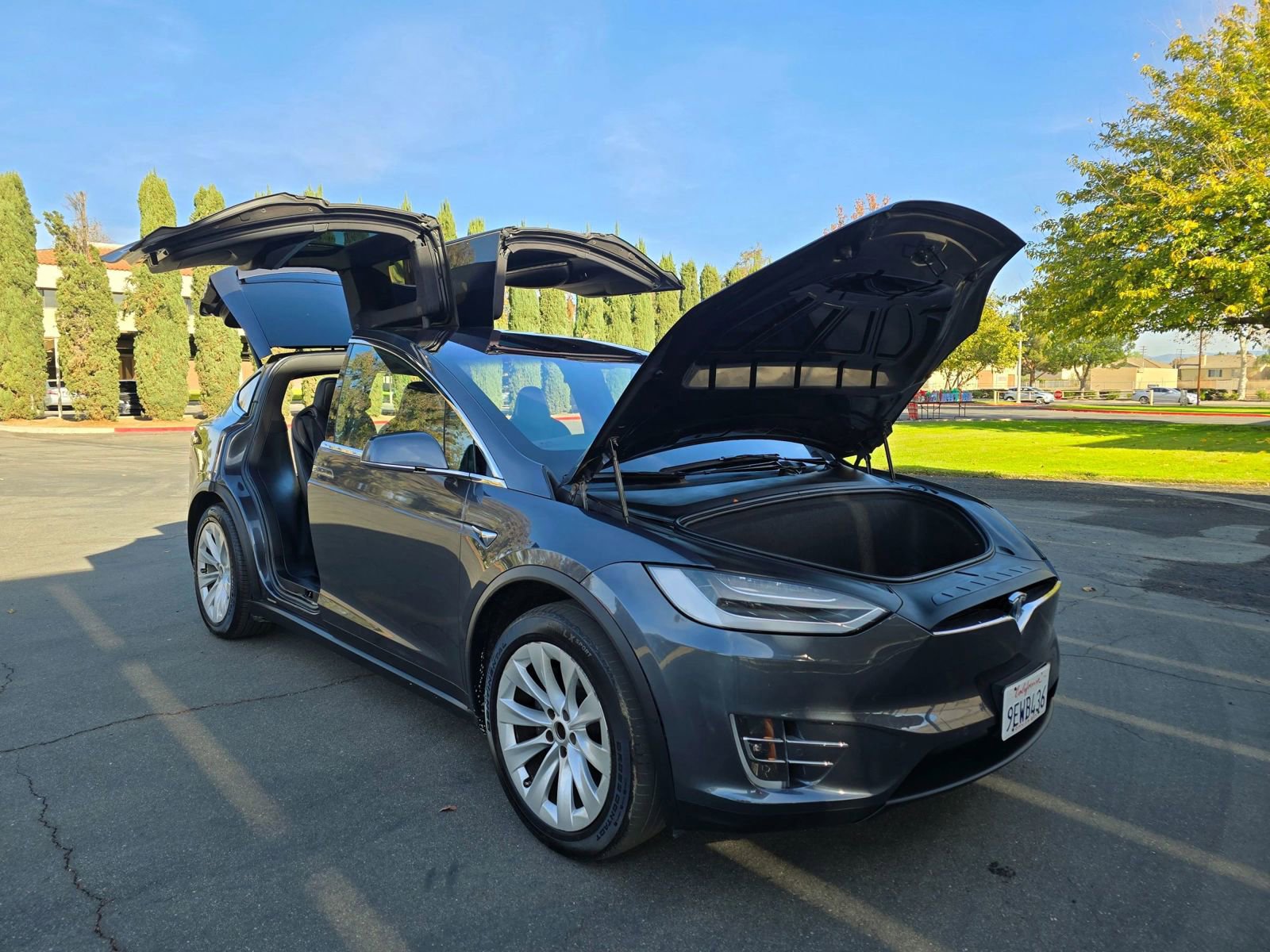 Used 2019 Tesla Model X Long Range AWD/4WD image 42