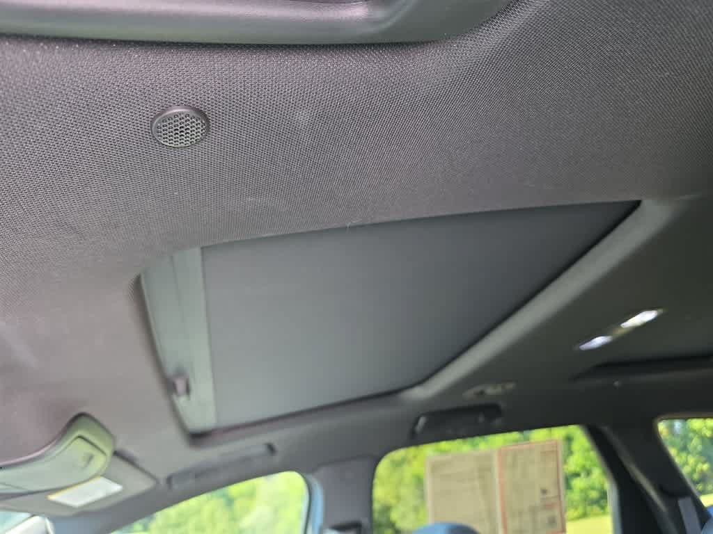Used 2023 Buick Enclave Premium w/ Experience Buick Package FWD image 25