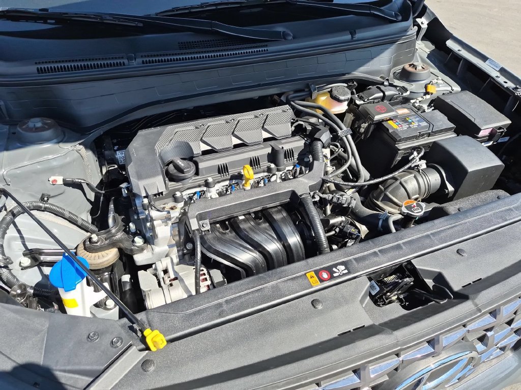 Used 2026 Hyundai Venue SEL FWD image 35