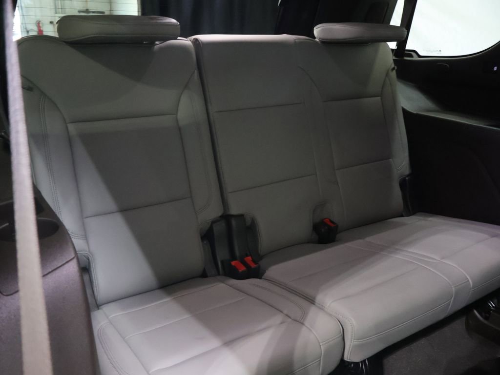 Used 2021 Chevrolet Tahoe LT RWD image 13