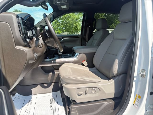 Used 2024 Chevrolet Silverado 1500 LTZ w/ LTZ Premium Package AWD/4WD image 10