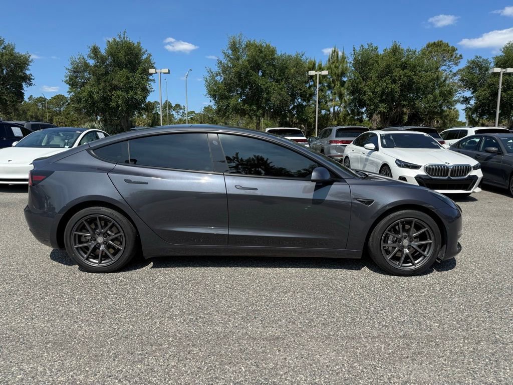 Used 2021 Tesla Model 3 Standard Range Plus RWD image 8
