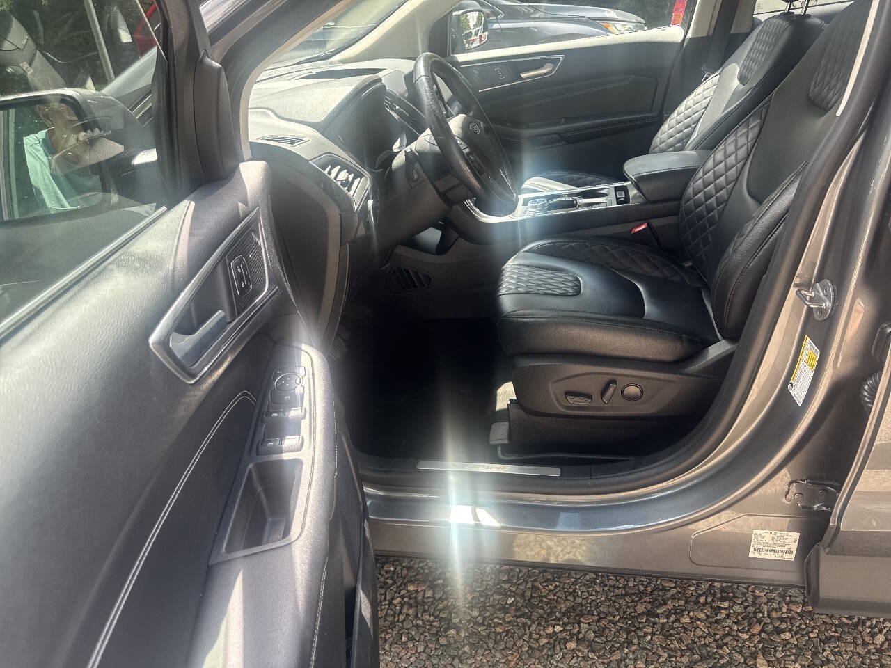 Used 2023 Ford Edge Titanium w/ Cargo Accessory Package AWD/4WD image 16