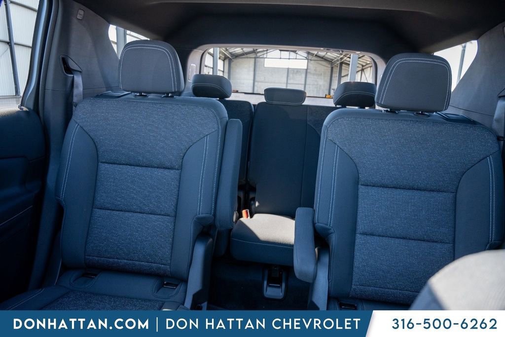 New 2026 Chevrolet Traverse LT w/ Sun and Wheel Package image 18