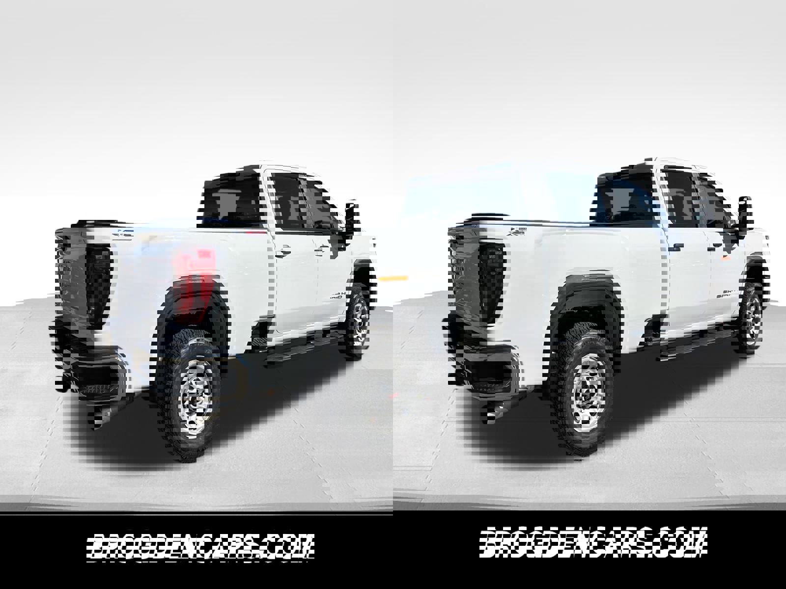 New 2026 GMC Sierra 3500 Pro image 3