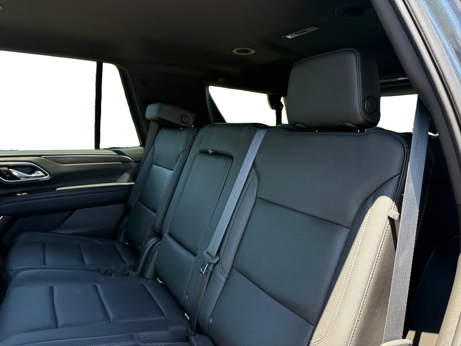 Used 2021 Chevrolet Tahoe LT AWD/4WD image 16