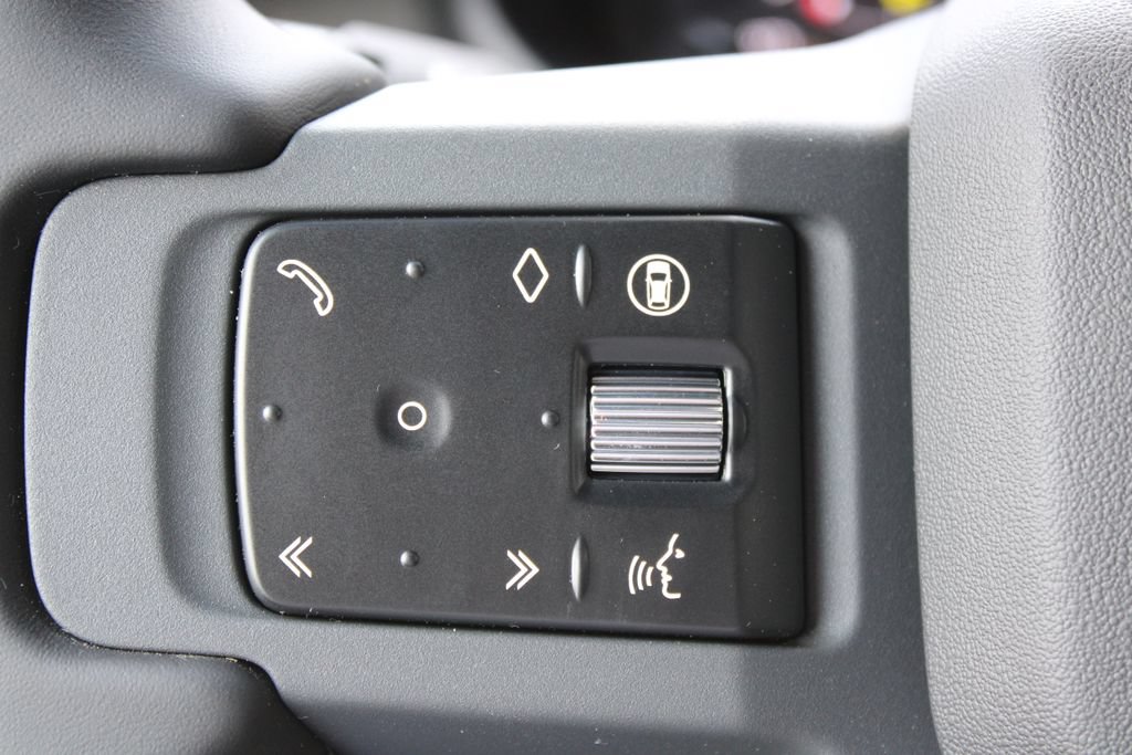 New 2026 Land Rover Defender 110 S AWD/4WD image 15